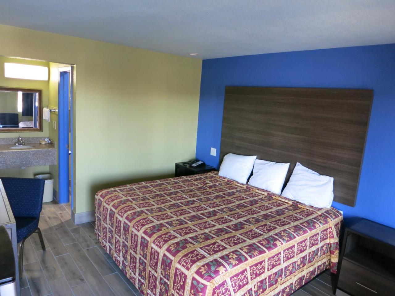 Gateway Inn Tulsa Bagian luar foto